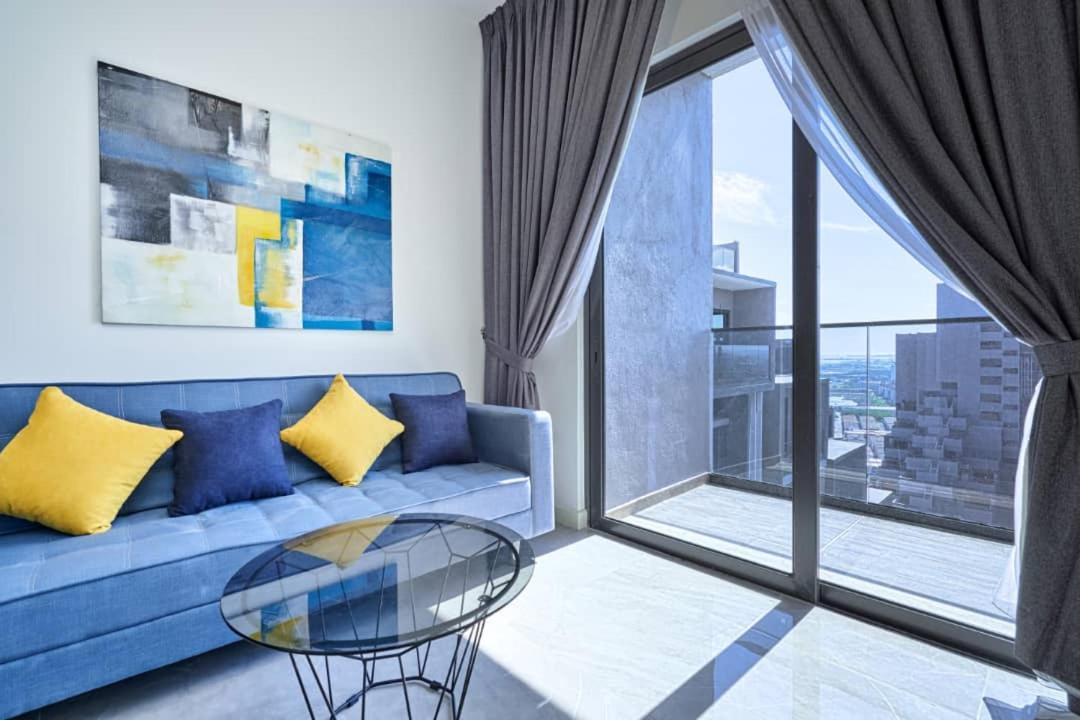 Homestay Shah Rizki At Imperio With Swimming Pool Muslim Friendly Malacca Εξωτερικό φωτογραφία